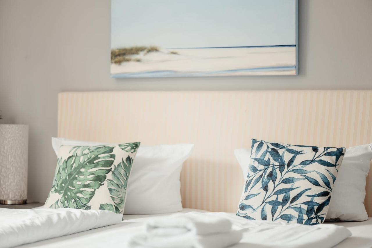 Hotel 'Das Strandhaus' Sankt Peter-Ording Exterior photo